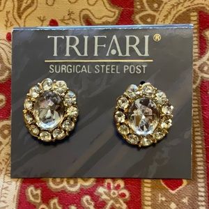 Vintage Trifari gold and rhinestone post earrings